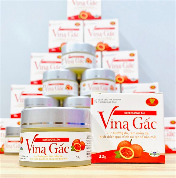 Kem dưỡng ẩm Vina Gấc 32g - CNL VN 2
