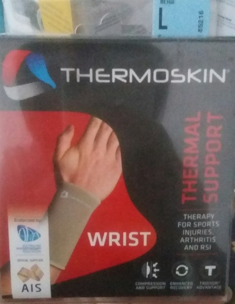 Băng nẹp cơ cổ tay 8*216 size L - Thermoskin