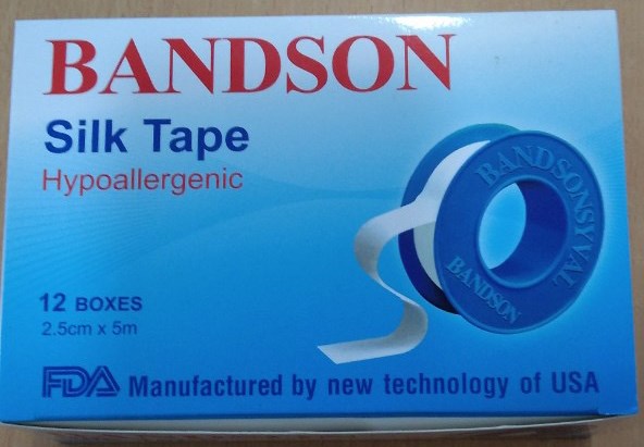 Băng keo lụa Bandson Silk Tape 2,5cm x 5m (Hộp*12cuộn) - Golden Health