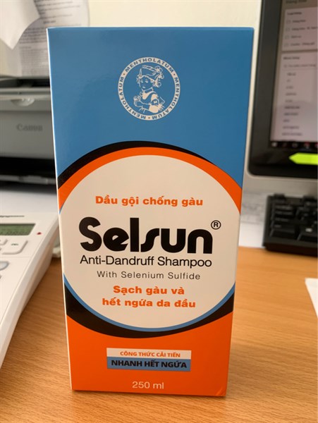 Dầu gội chống gàu (Selsun Anti - Dandruff shampoo) 250ml - Indonesia/Rohto