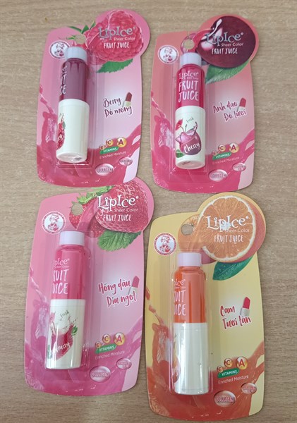 Son dưỡng môi (Lipice Sheer Color Fruit juice Berry + hồng dâu + anh đào + cam + đỏ mọng) 4g - Rohto
