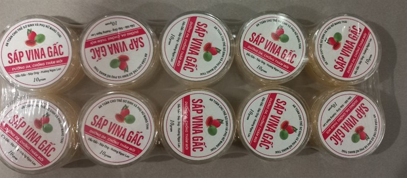 Sáp vina gấc (Dưỡng da - chống thâm môi) 10g (Cọc*10lọ) - VN