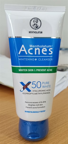 Kem rửa mặt dưỡng trắng (Acnes Whitening + cleanser) 100g - Rohto/VN