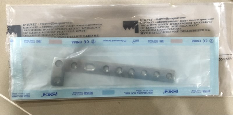 Nẹp đỡ chữ L vít 4.5 các lỗ phải - Pakistan