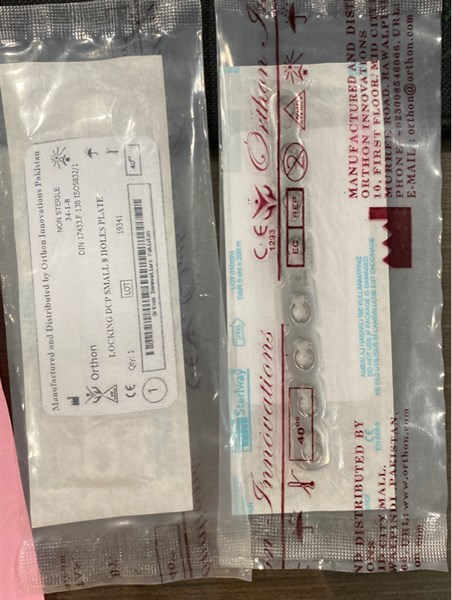 Nẹp khoá bản nhỏ 8 lỗ - Pakistan