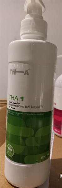 THA 1 Dung dịch vệ sinh tay sát khuẩn thường quy (Chai 500ml) - Tân Hương/VN