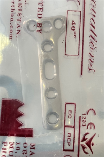 Nẹp chữ T nhỏ (3 lỗ đầu) vít 3,5mm, 4 lỗ thân - Pakistan