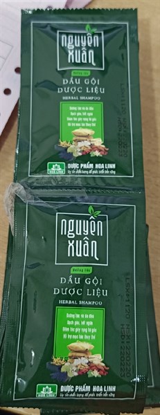 Dầu gội dưỡng tóc Nguyên Xuân (Dây*10gói) (Xanh) - Hoa Linh