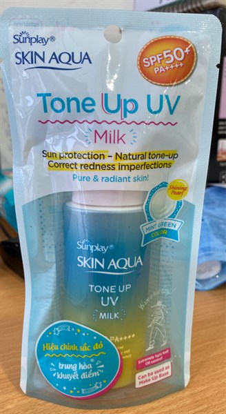 Sữa chống nắng hiệu chỉnh sắc da Sunplay 50g (Skin aqua Tone Up UV Milk Mint Green) - Rohto