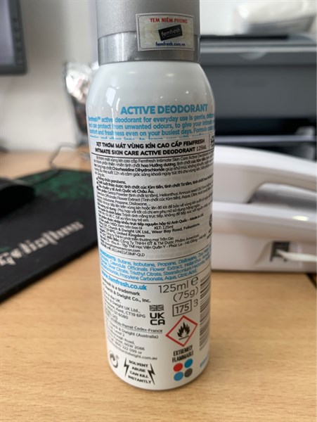 Xịt Femfresh Active deodorant 125ml (Xanh dương) - UK(American) 2