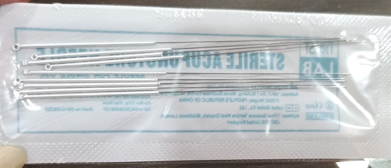Kim châm cứu vô trùng 0,3 x 25mm 2