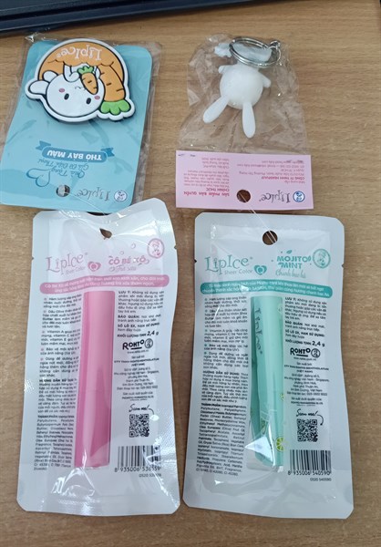 Son dưỡng môi (Lipice Sheer Color Q Các loại) 2,4g - Rohto