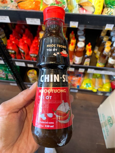 Nước tương chinsu tỏi ớt 330ml nắp đỏ