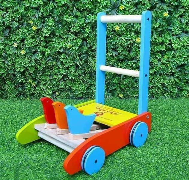 Xe gà gỗ tập đi cho bé