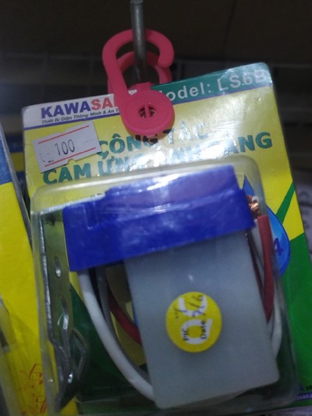 Công tắc cảm ứng ánh sáng LS6B