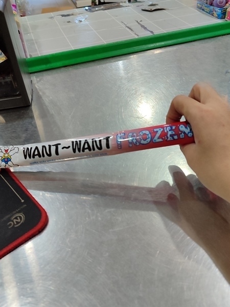 WANT WANT KEM LẠNH VỊ COCA 78ML