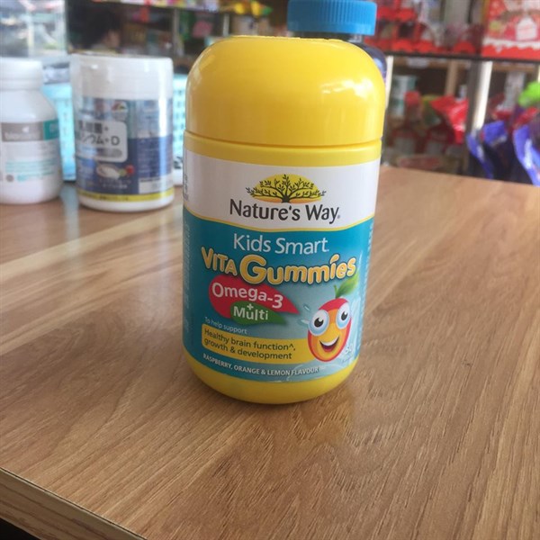 Kẹo Vitamin Nature's Way Úc Tổng hợp và bổ sung Omega 3 - trên 2 tuổi - 50 viên