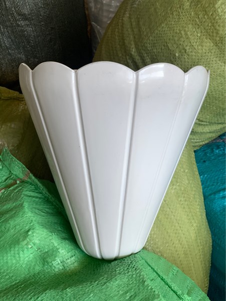 Ốp tường chóp 280