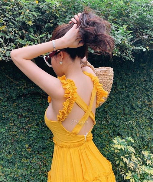 MAXI ĐŨI CHÉO LƯNG CÚP NGỰC 3 MÀU