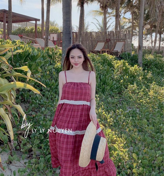 MAXI 2 DÂY KẺ ĐỎ PHA REN