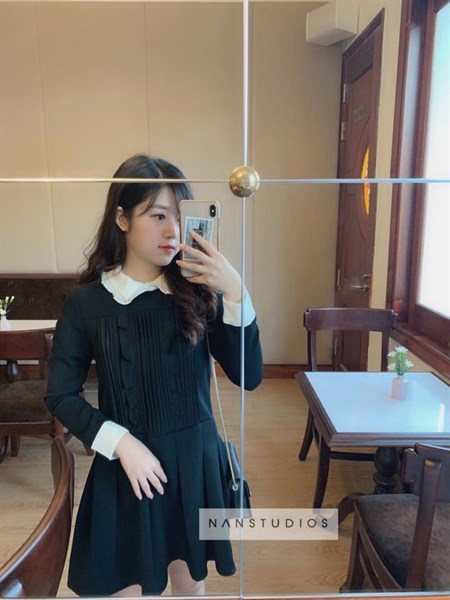 VÁY XÒE CỔ DÚM BÈO NGỰC XẾP LY