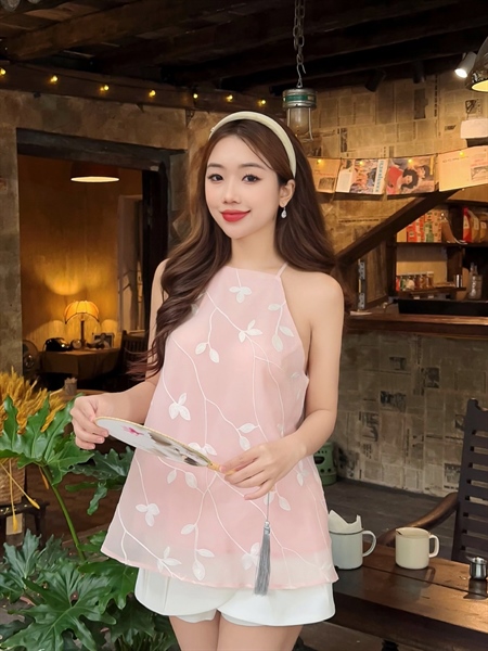FLORAL LINE YEM TOP