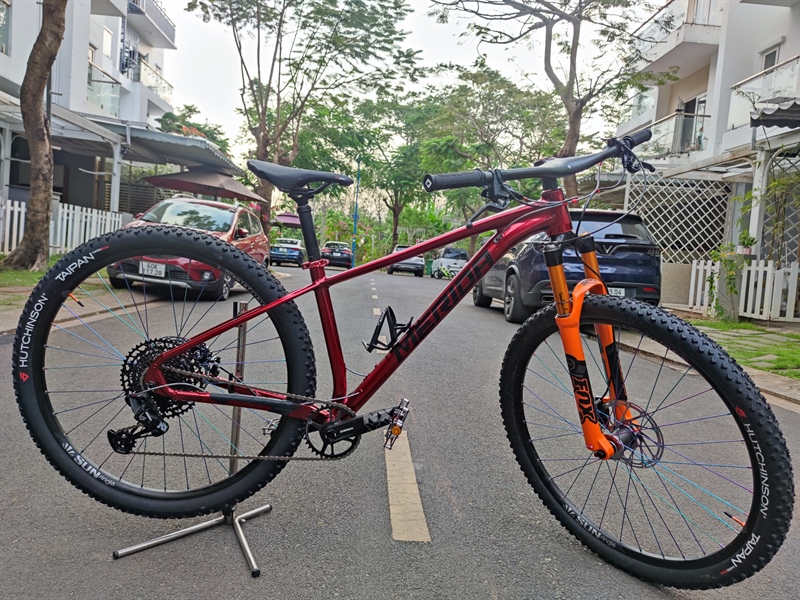 Xe đạp MTB hardtail MERIDA Big 7 Limited Edition (Boost 148) - Màu đỏ (Bánh 29")